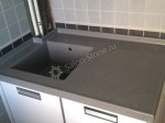 Столешница для кухни серого цвета из камня Staron